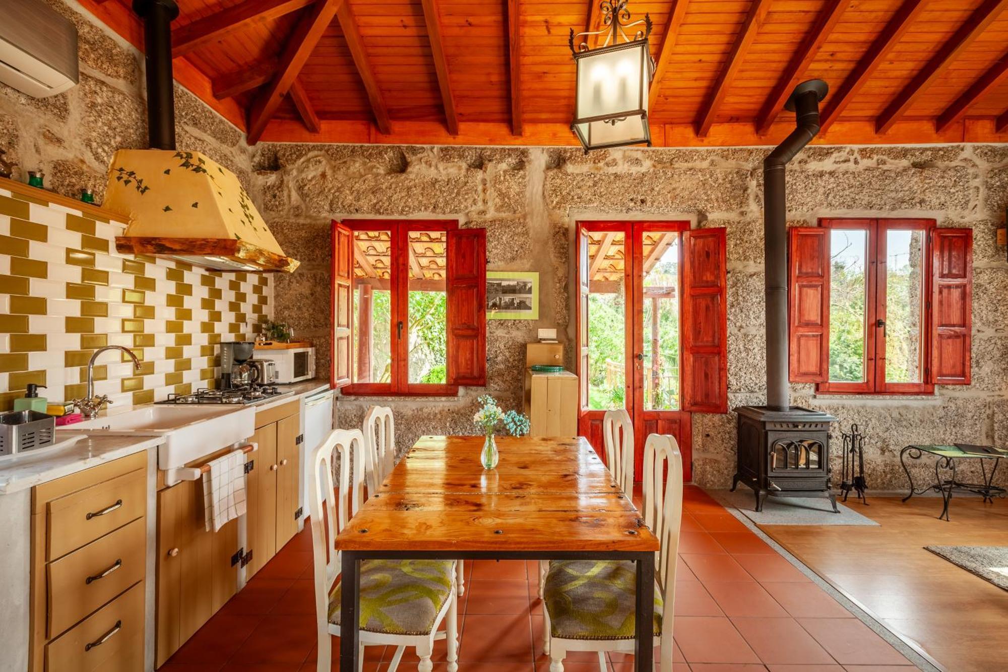 Casa Da Benfeitoria Villa Guimaraes Luaran gambar